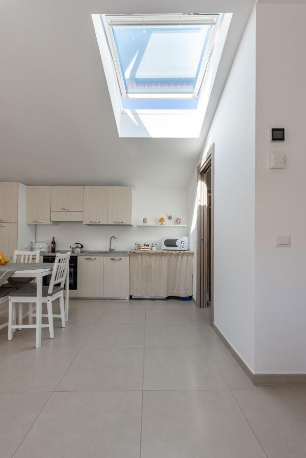 Malu Holiday Apartment-Palazzo Quaroni 팔레르모 외부 사진